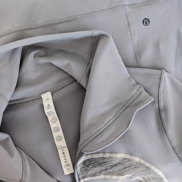 LULULEMON In Stride Jacket - Picture 4 of 8